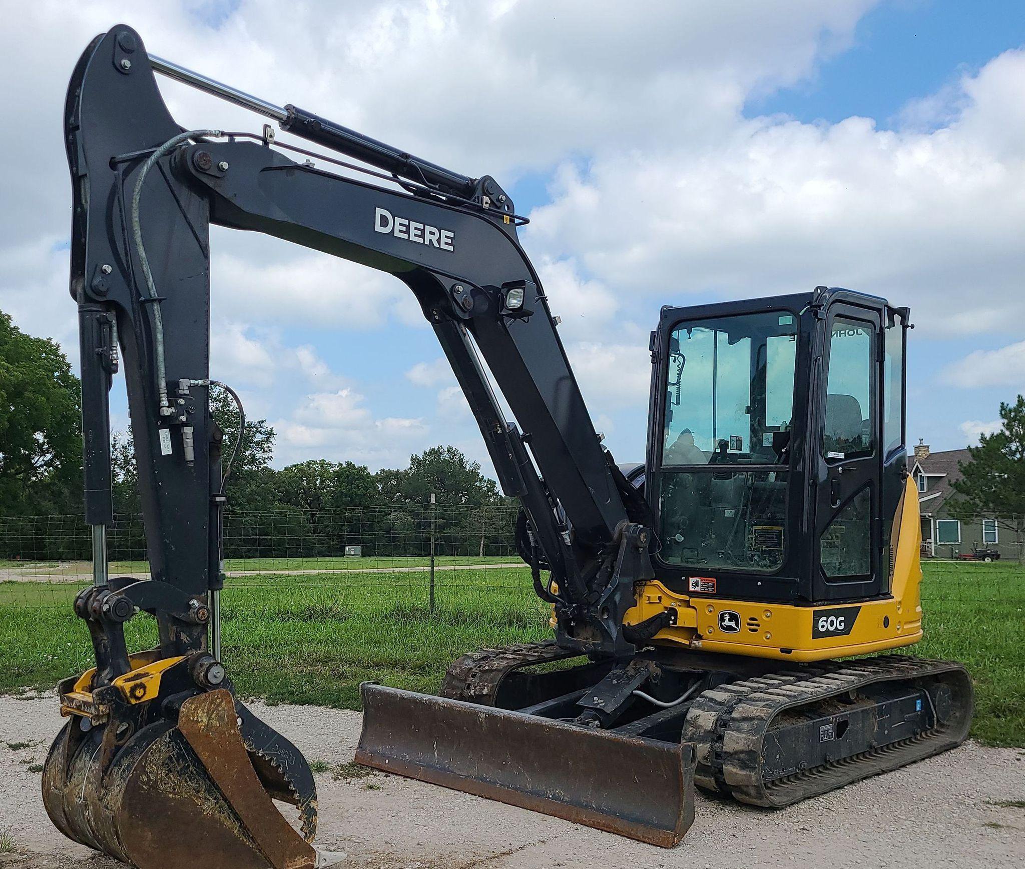 2021 John Deere 60G mini excavator